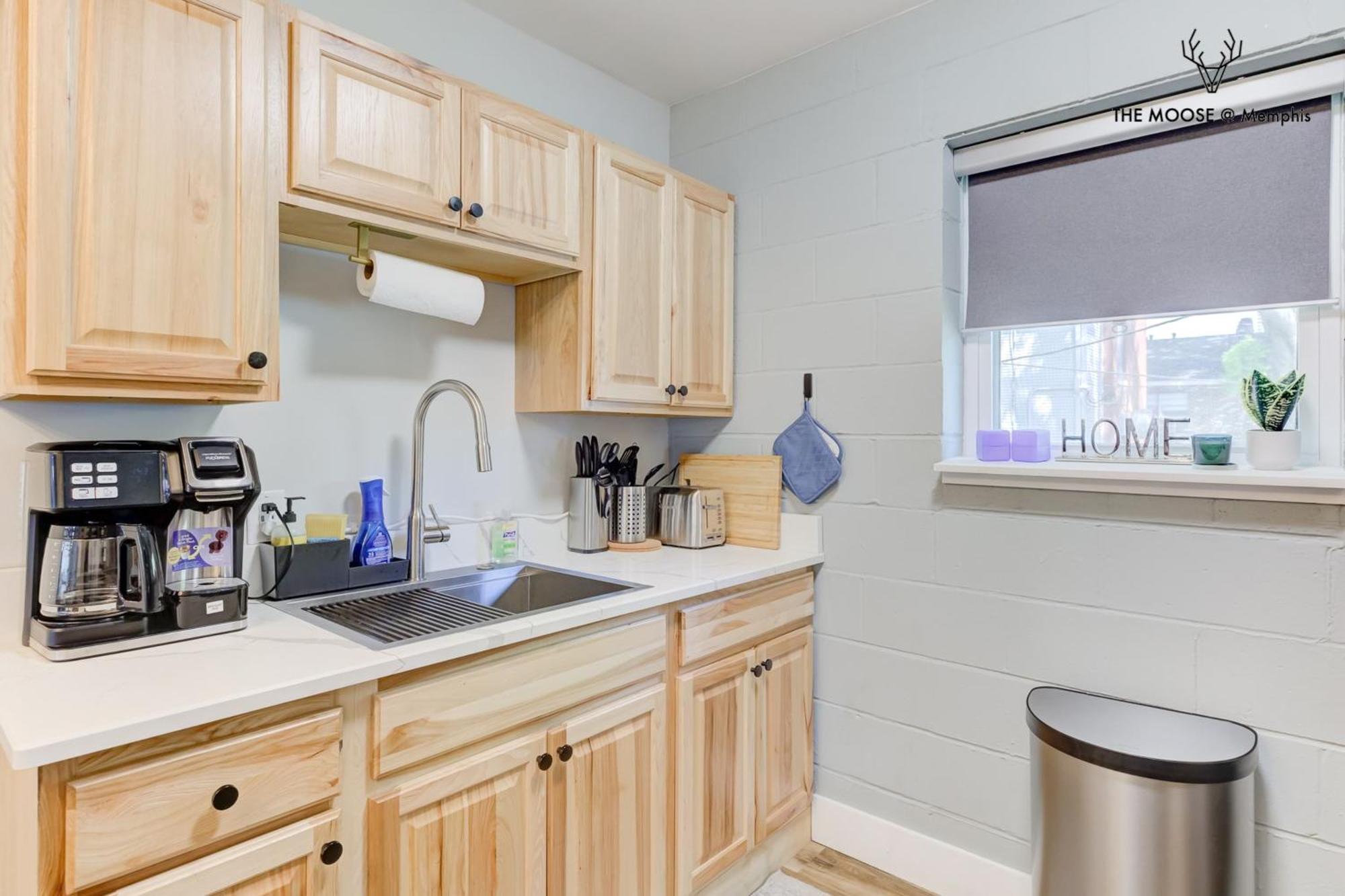 The Moose #11 - Luxe Modern Loft With King Bed, Free Parking & Wi-Fi Appartement Memphis Buitenkant foto